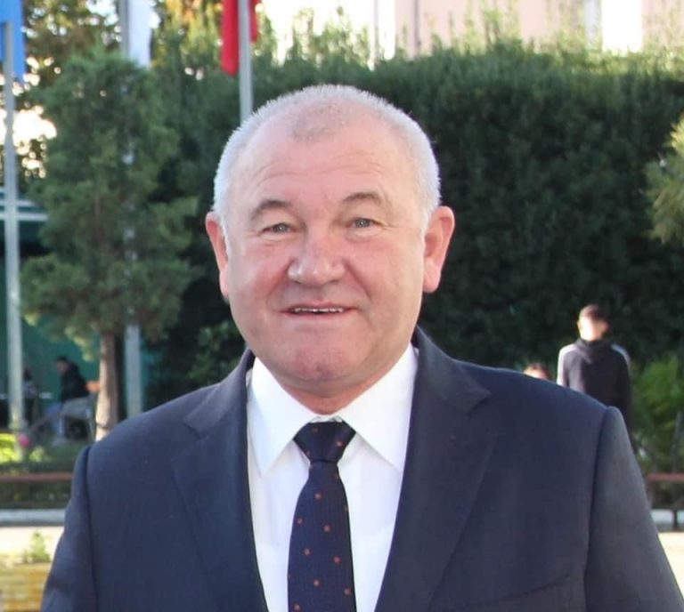 Dekani Fakultetit T Shkencave T Rehabilitimit UST